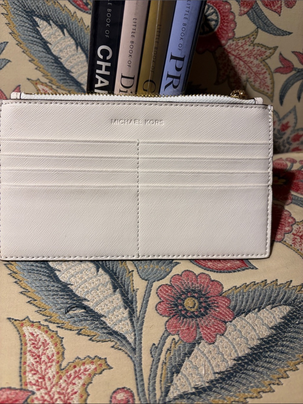 Michael Kors White Saffiano Card & Key Holder Wallet GUC